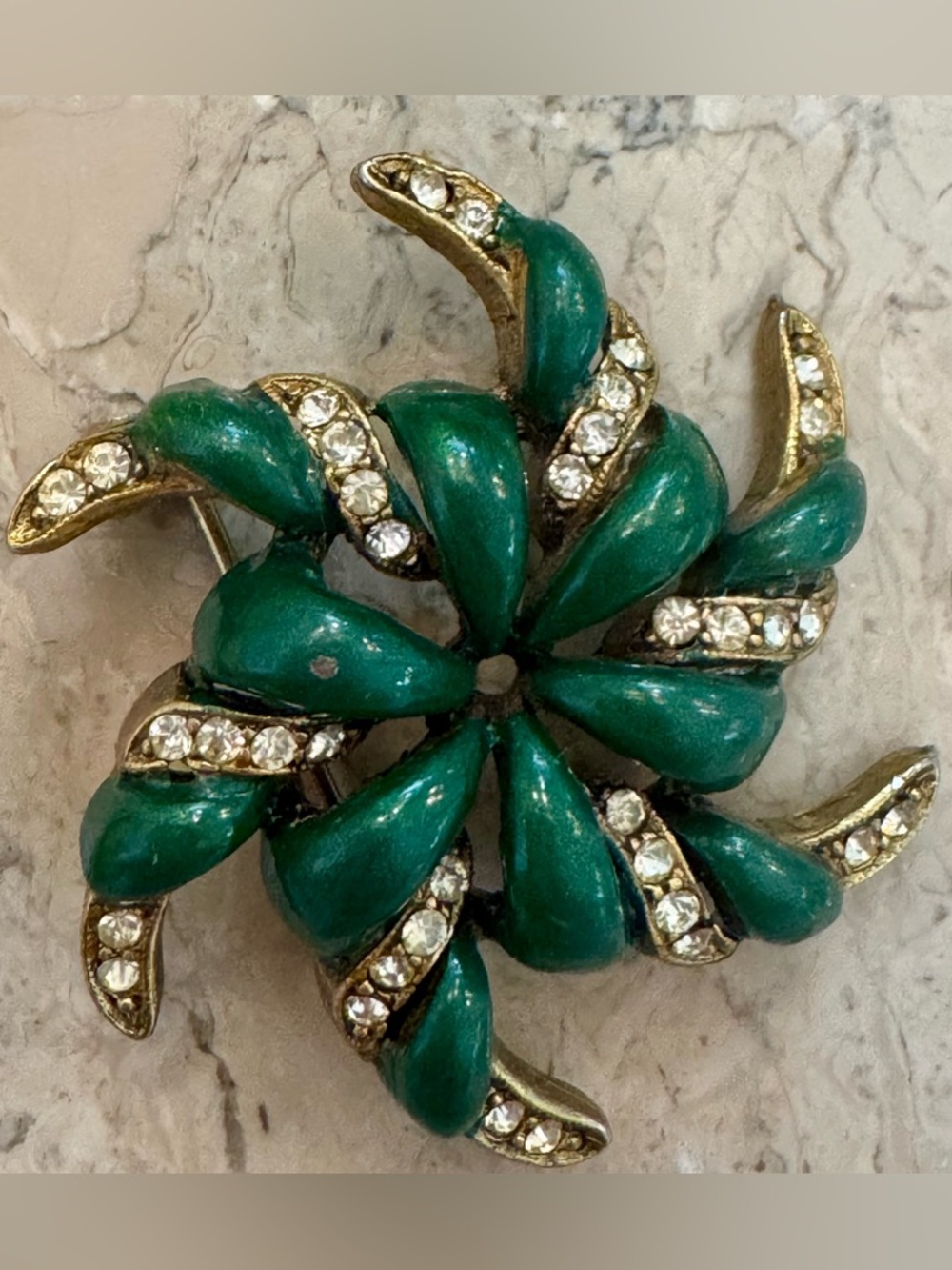 Vintage HAR Emerald Green Enamel  Swirl Brooch